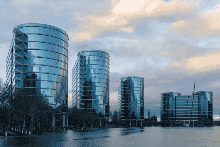 Warum Unternehmen auf eine Holding Struktur setzen sollten